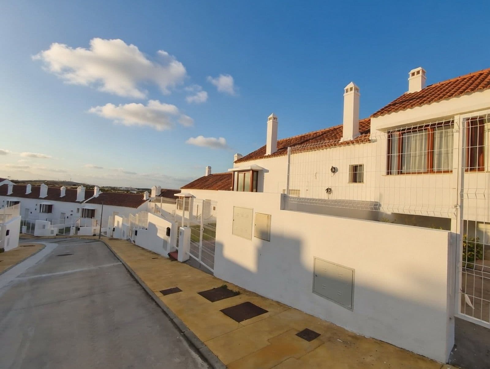 Townhouse in Doña Julia, Casares