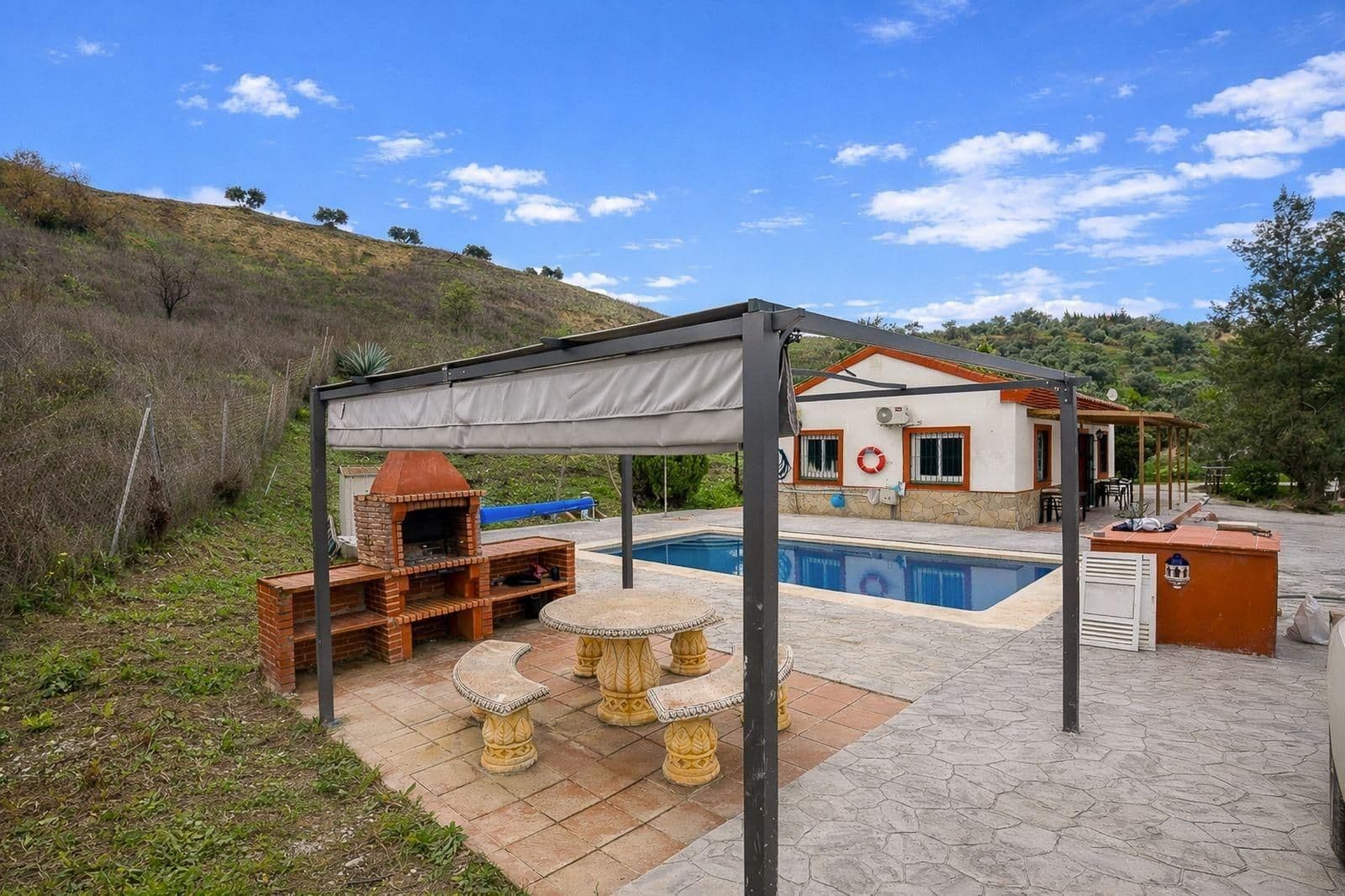 Finca - Cortijo in Coín, Coín