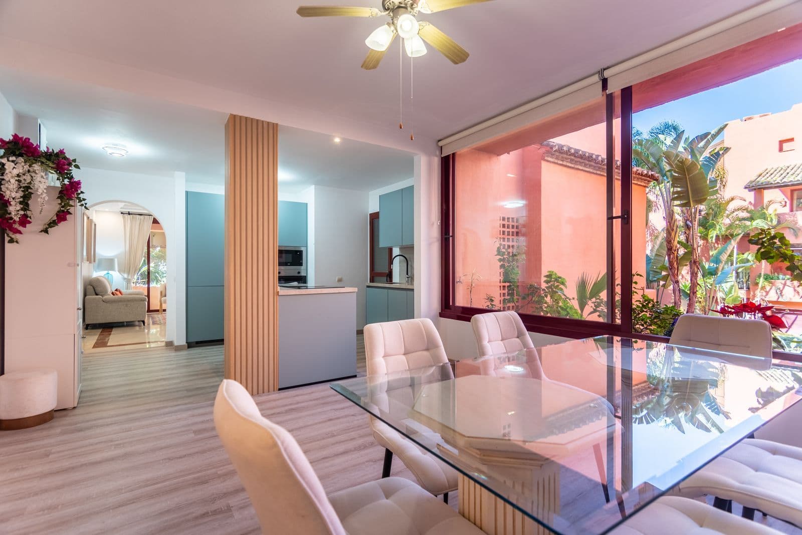 Middle Floor Apartment in Elviria, Marbella East