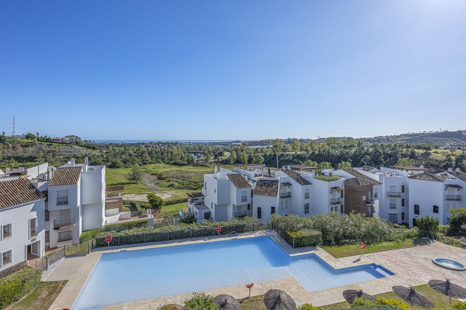 Penthouse Duplex in Los Arqueros, Benahavís