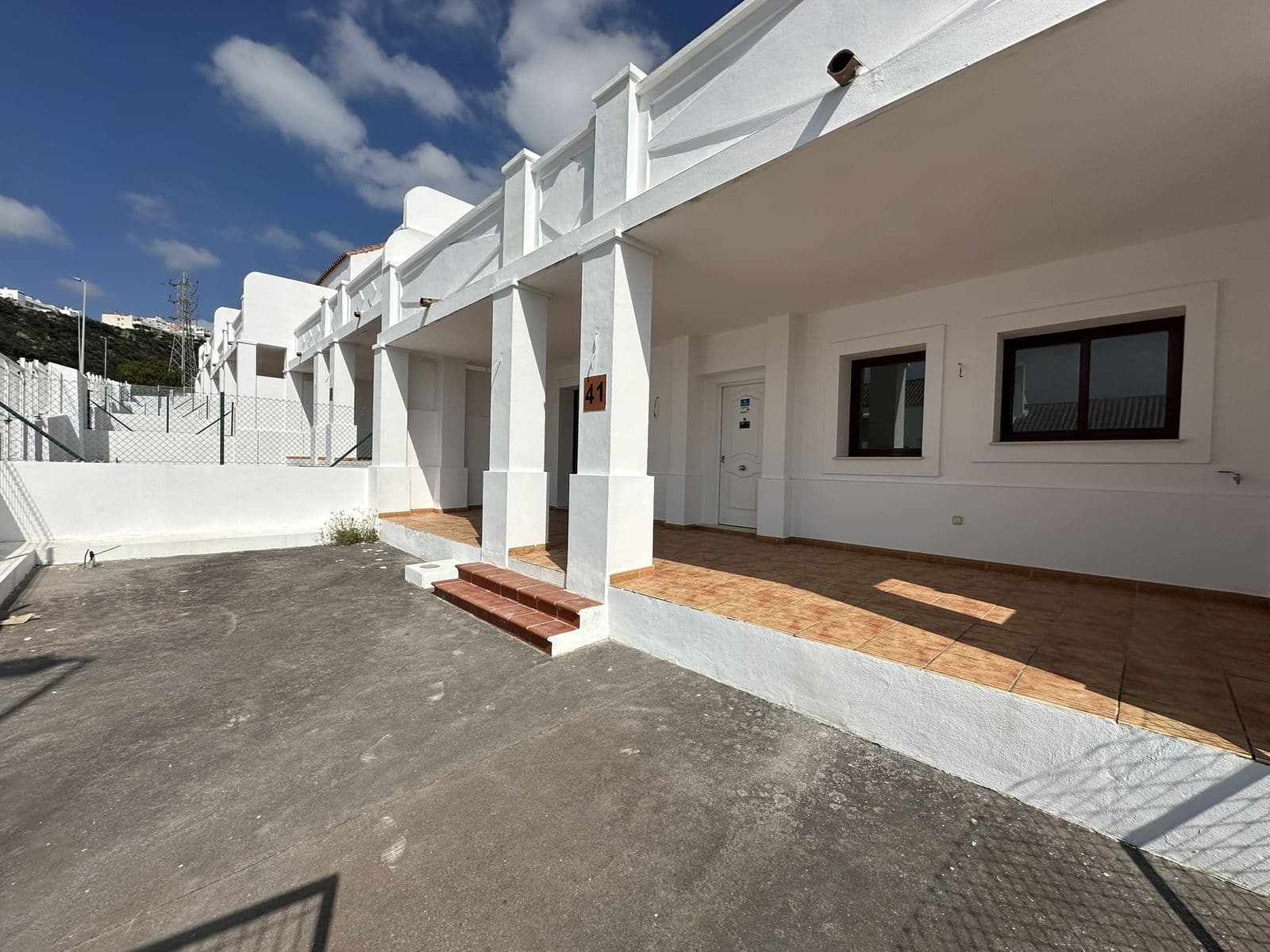 Townhouse in Doña Julia, Casares