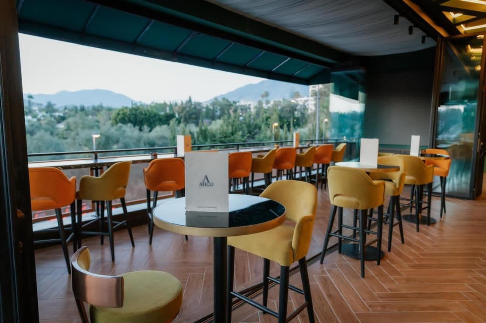 Restaurant in Nueva Andalucía, Nueva Andalucía