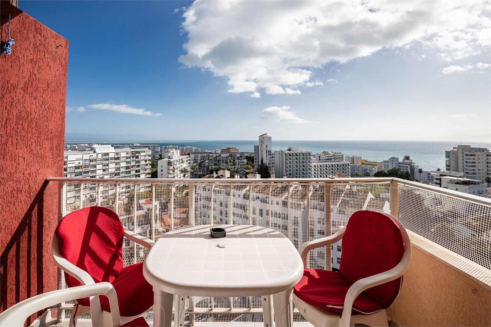 Top Floor Studio in Benalmadena Costa, Benalmádena