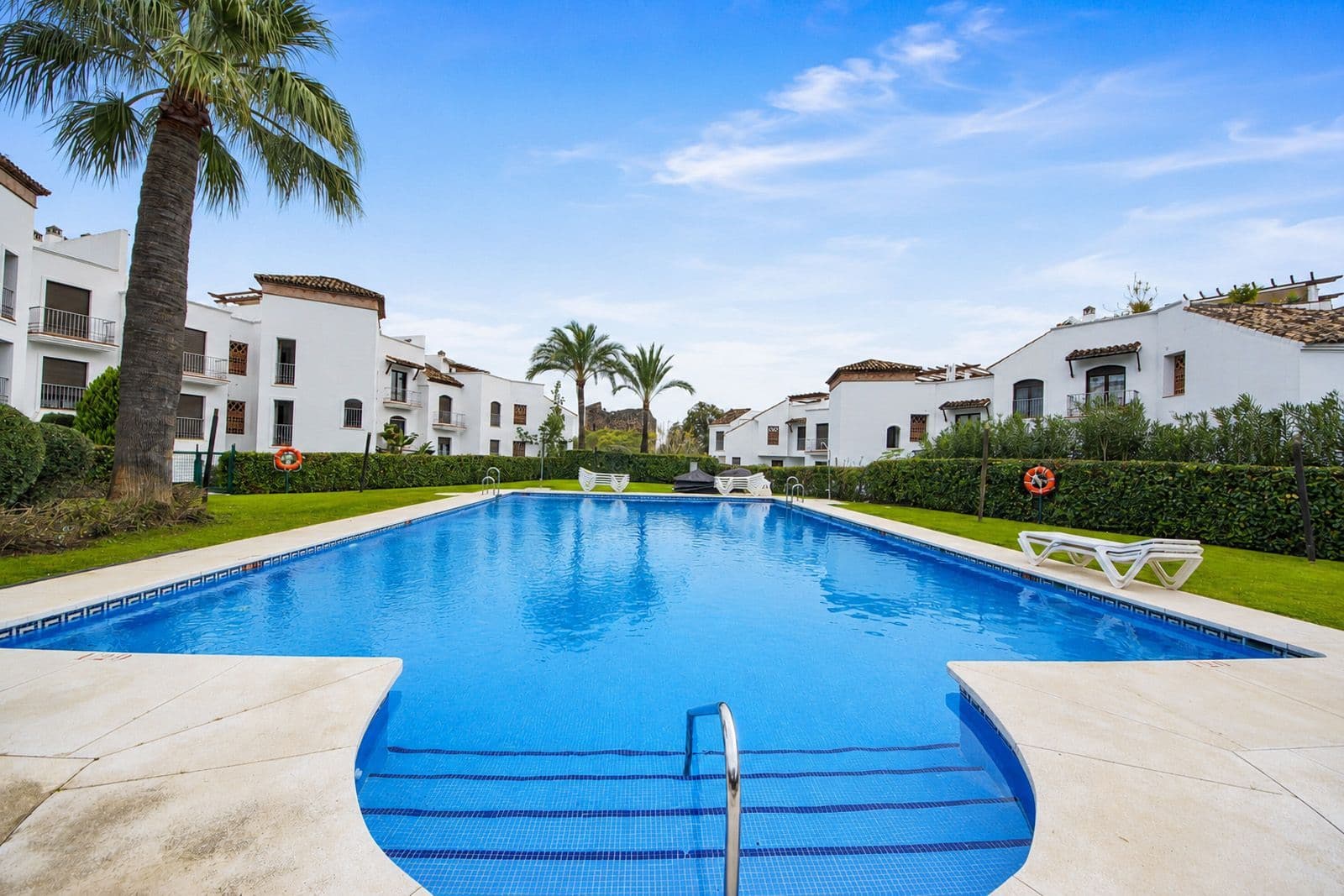 Ground Floor Apartment in Los Arqueros, Benahavís