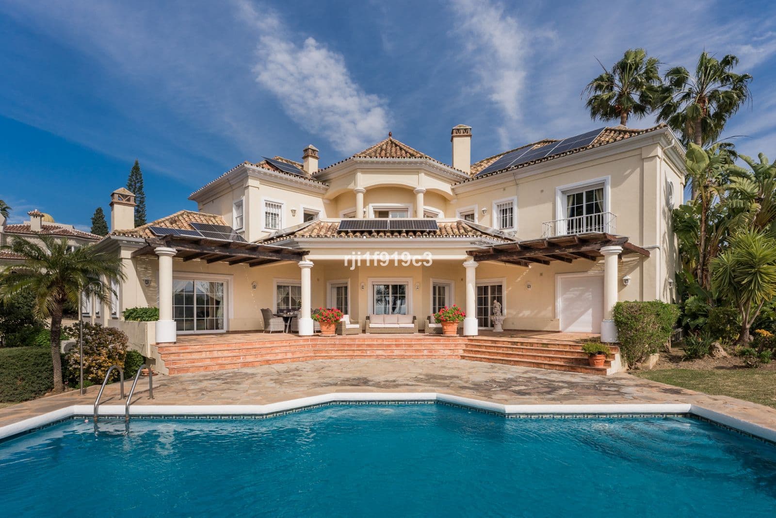 Detached Villa in Elviria, Marbella East