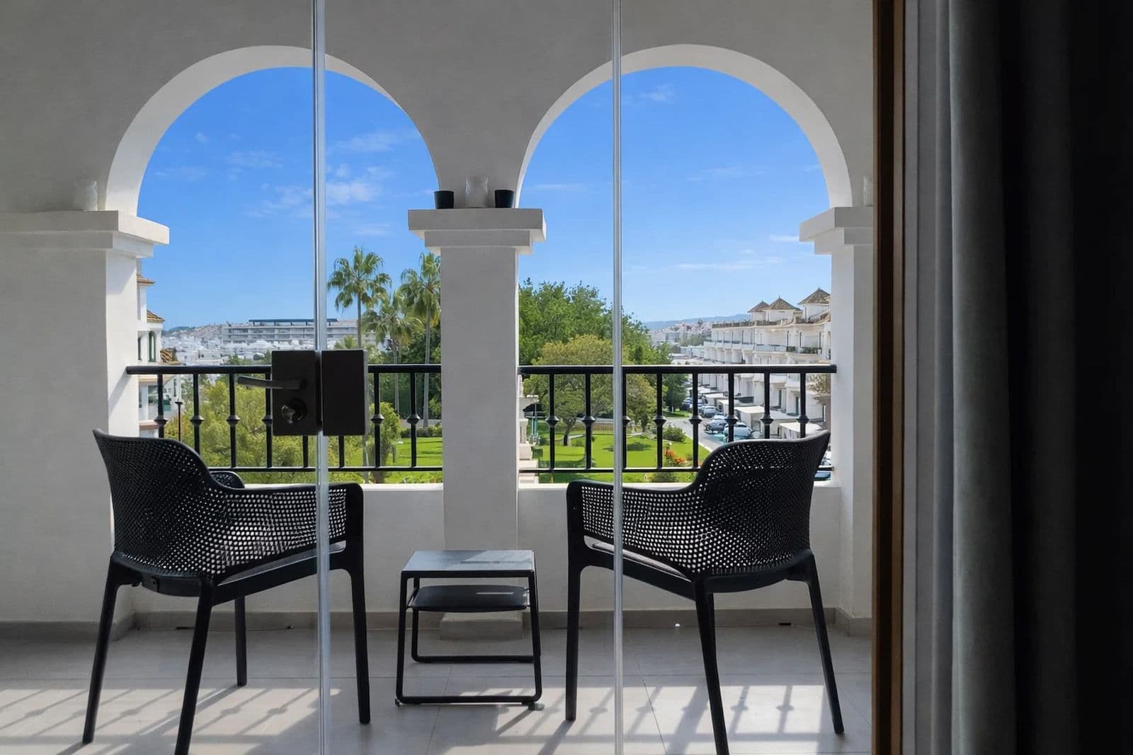 Middle Floor Apartment in La Duquesa, Manilva