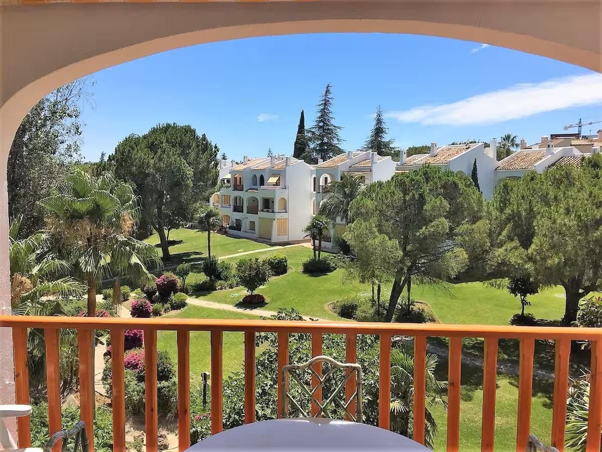 Middle Floor Apartment in Nueva Andalucía, Nueva Andalucía
