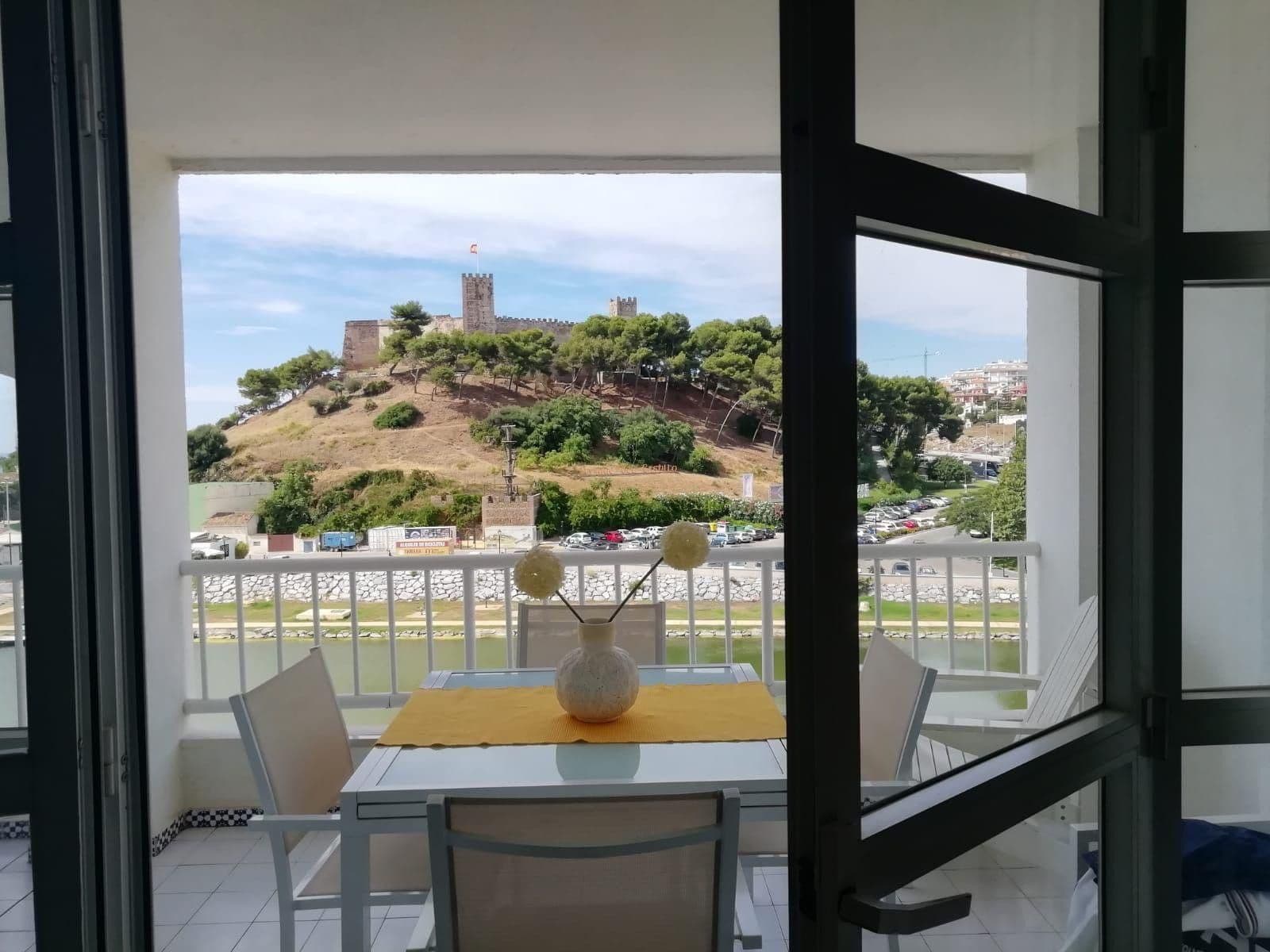 Middle Floor Apartment in Fuengirola, Fuengirola