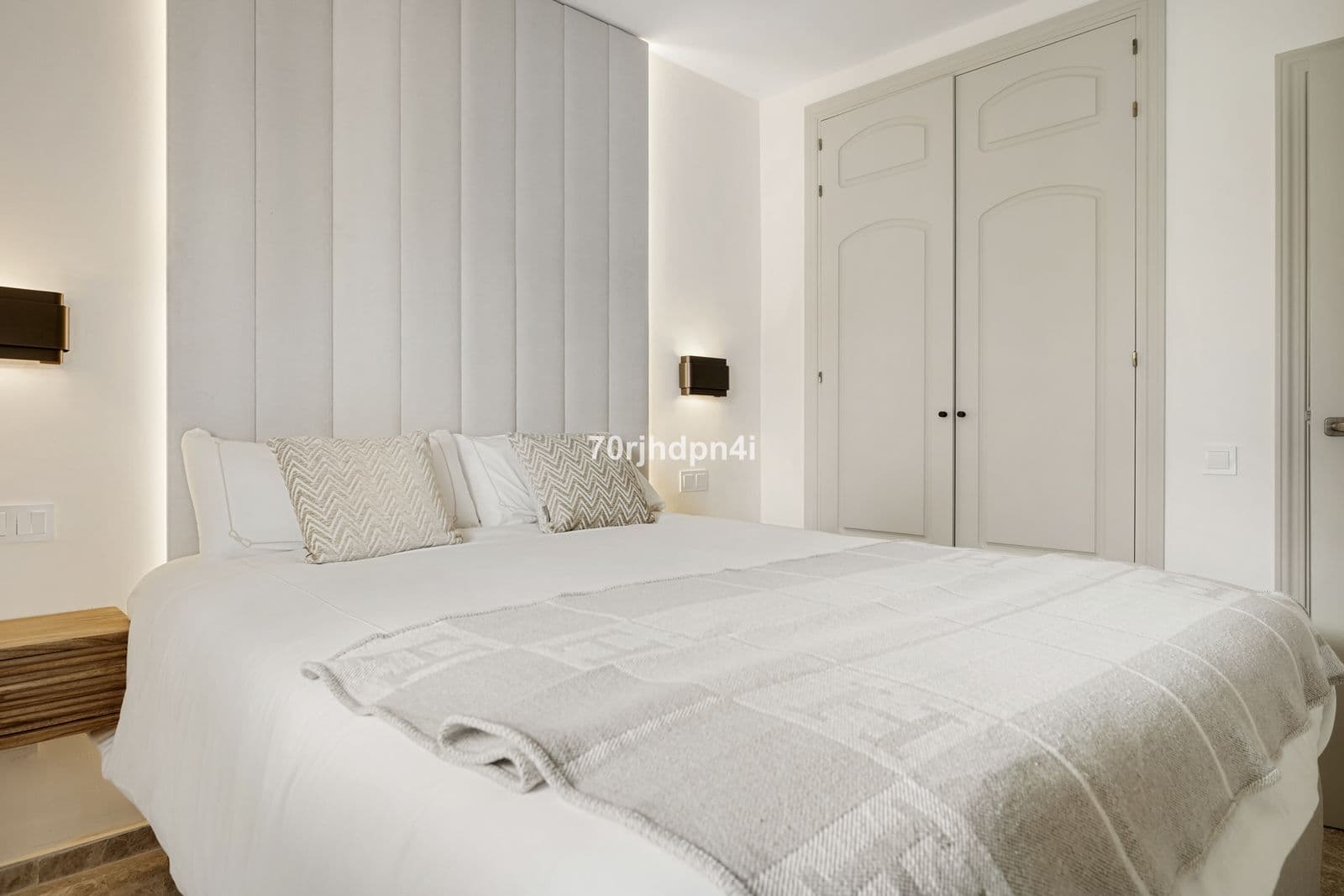 Ground Floor Apartment in Nueva Andalucía, Nueva Andalucía