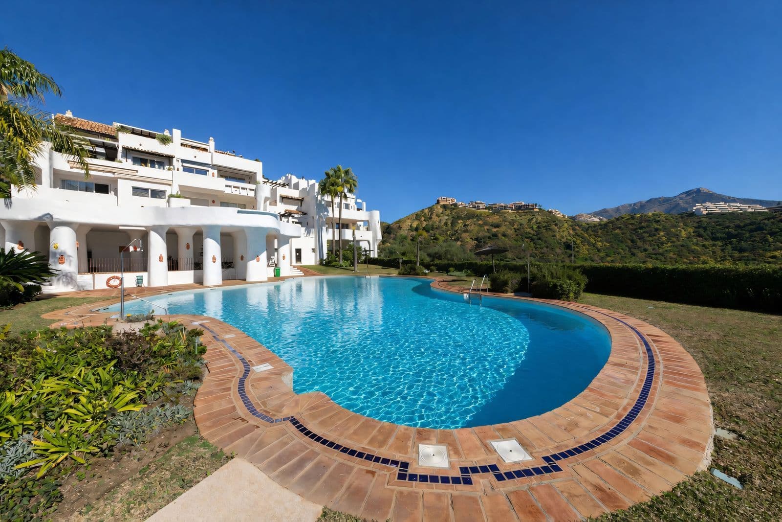 Ground Floor Apartment in La Quinta, Benahavís