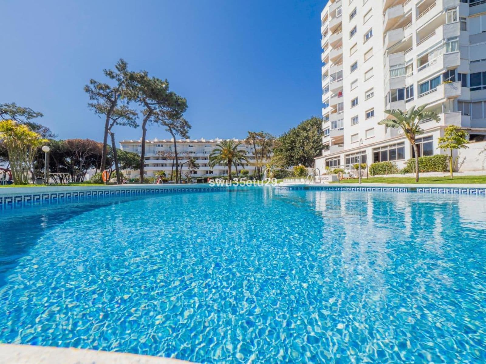 Middle Floor Studio in Calahonda, Mijas