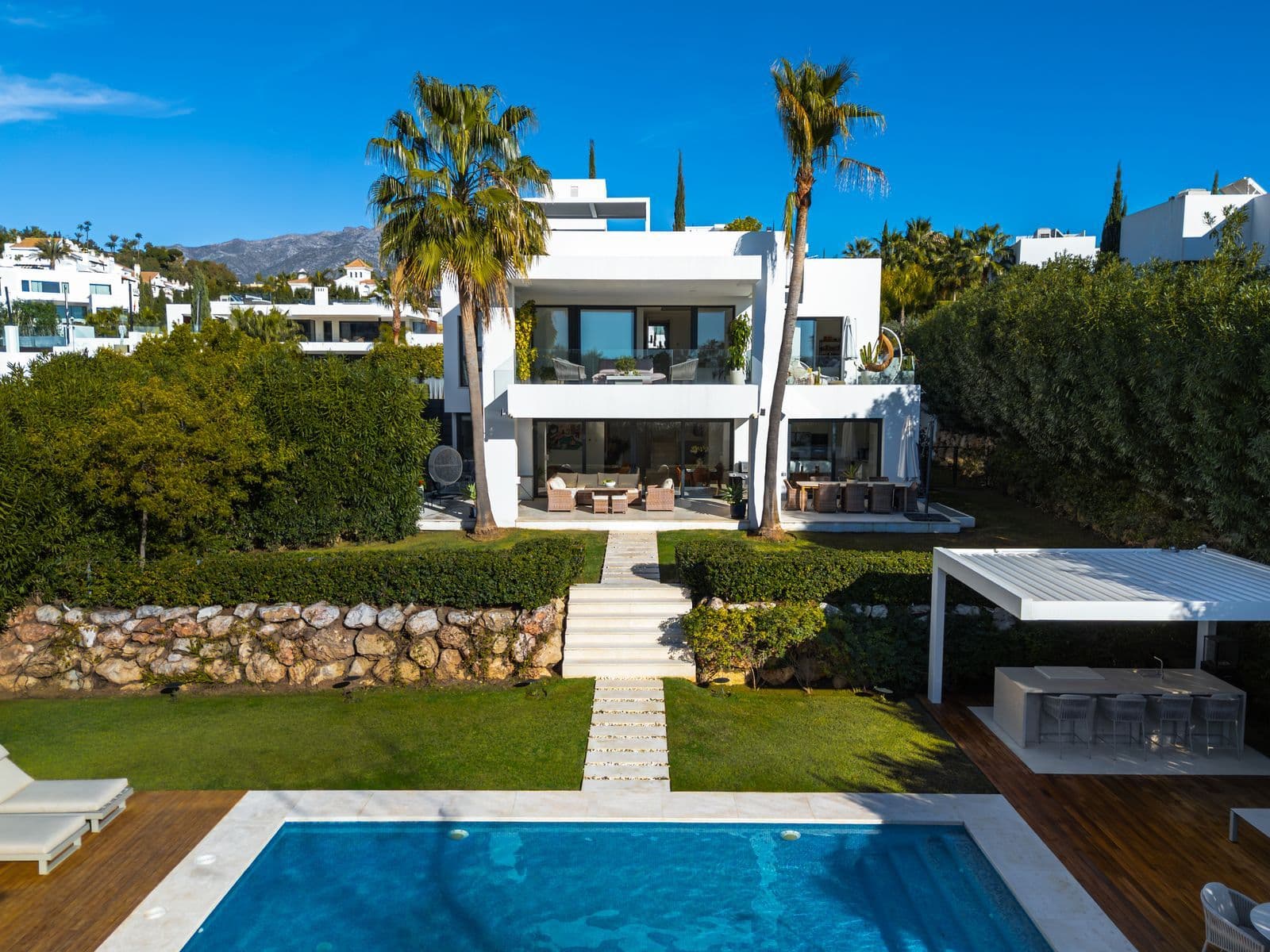 Detached Villa in Nueva Andalucía, Nueva Andalucía