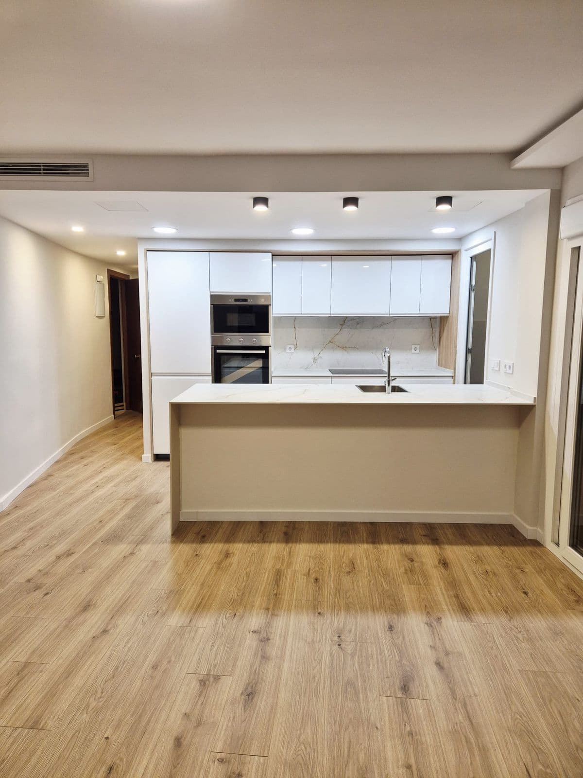 Middle Floor Apartment in Fuengirola, Fuengirola