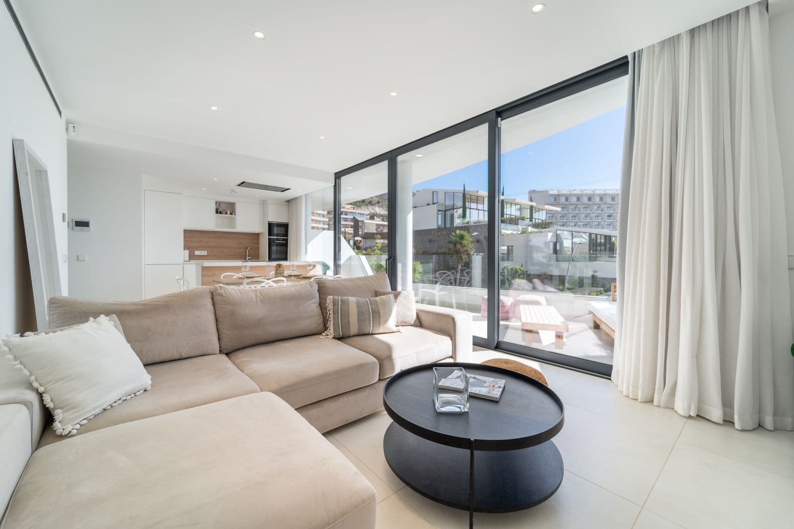 Middle Floor Apartment in Fuengirola, Fuengirola