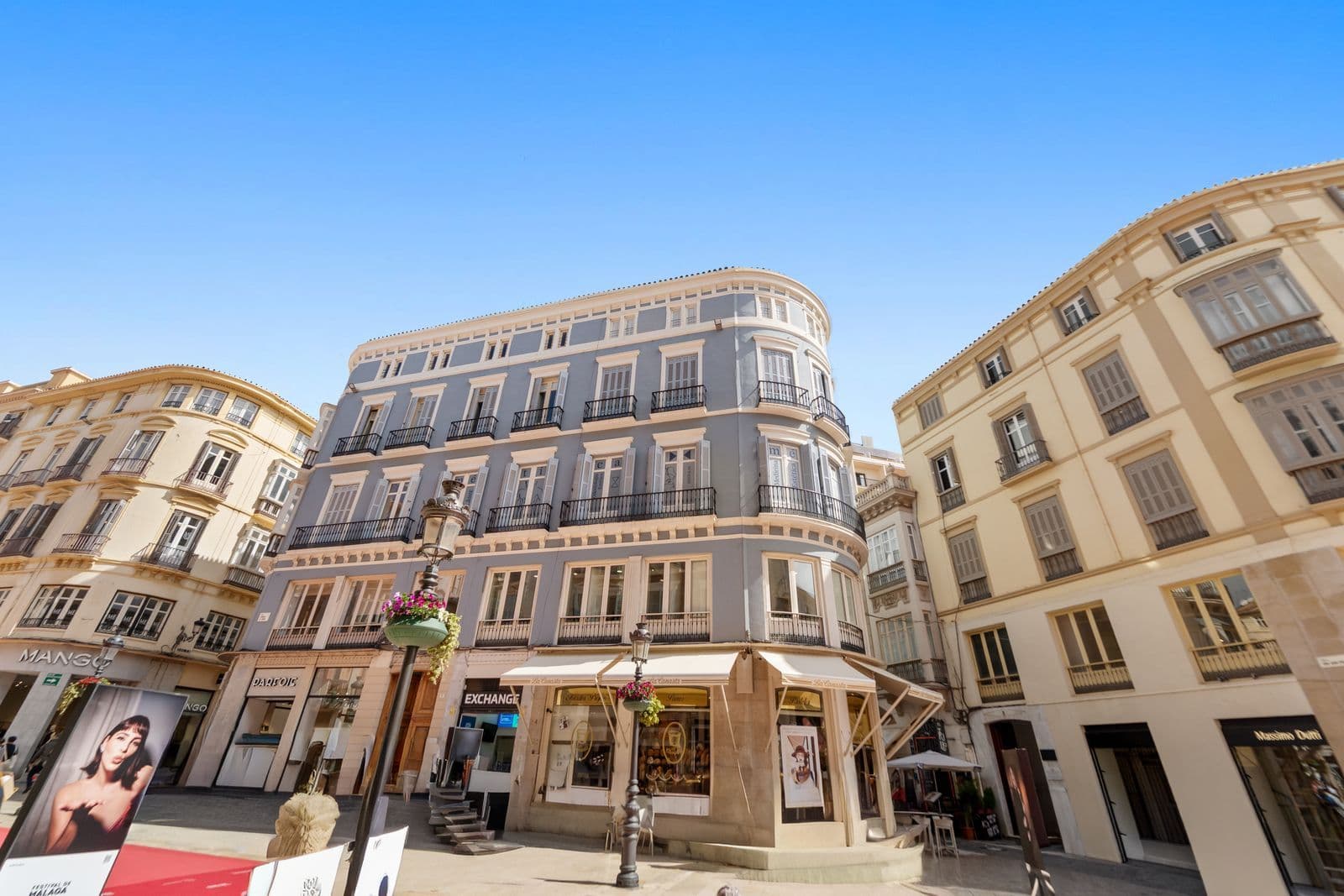 Middle Floor Apartment in Málaga Centro, Málaga