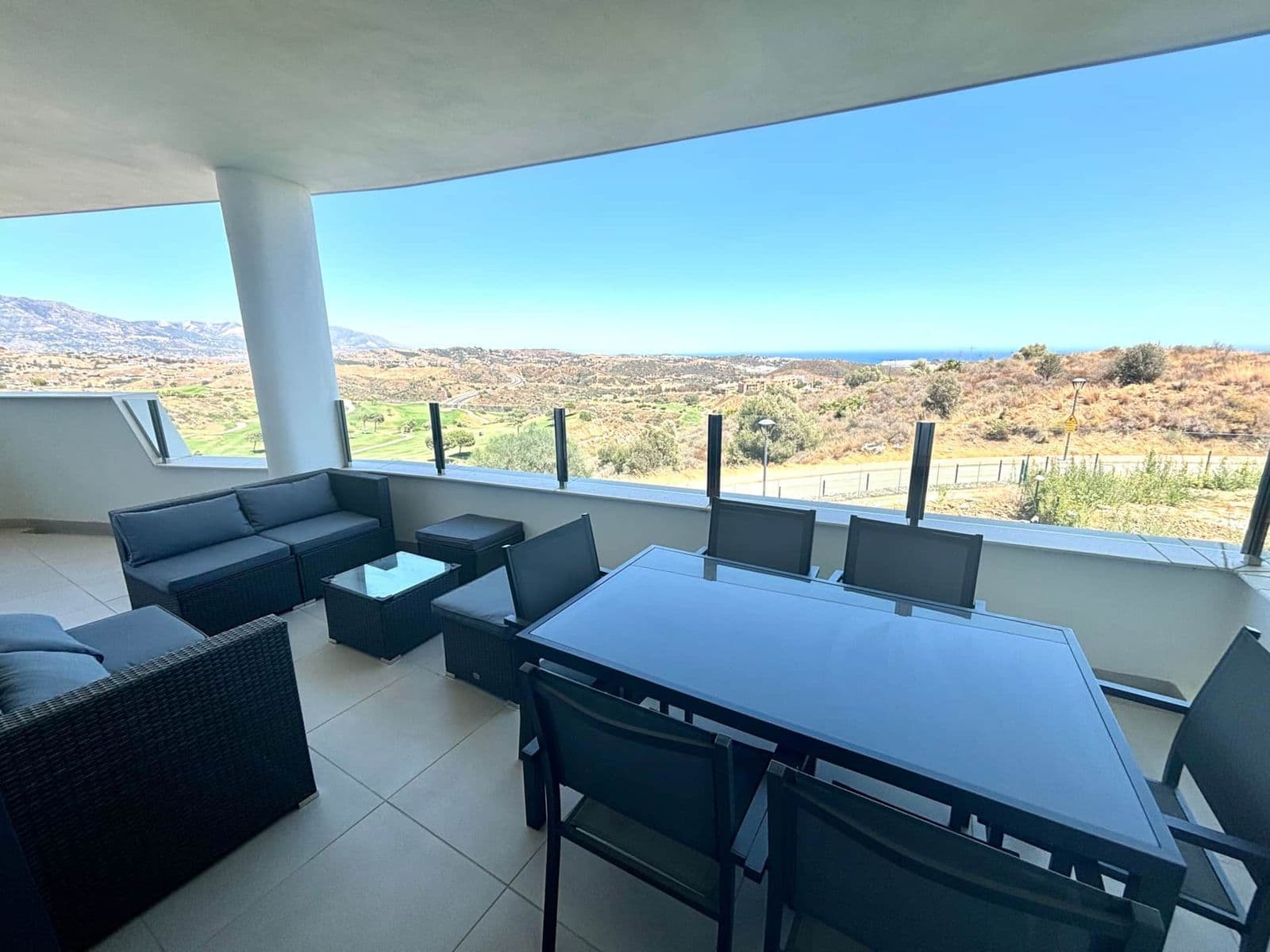 Middle Floor Apartment in La Cala de Mijas, Mijas