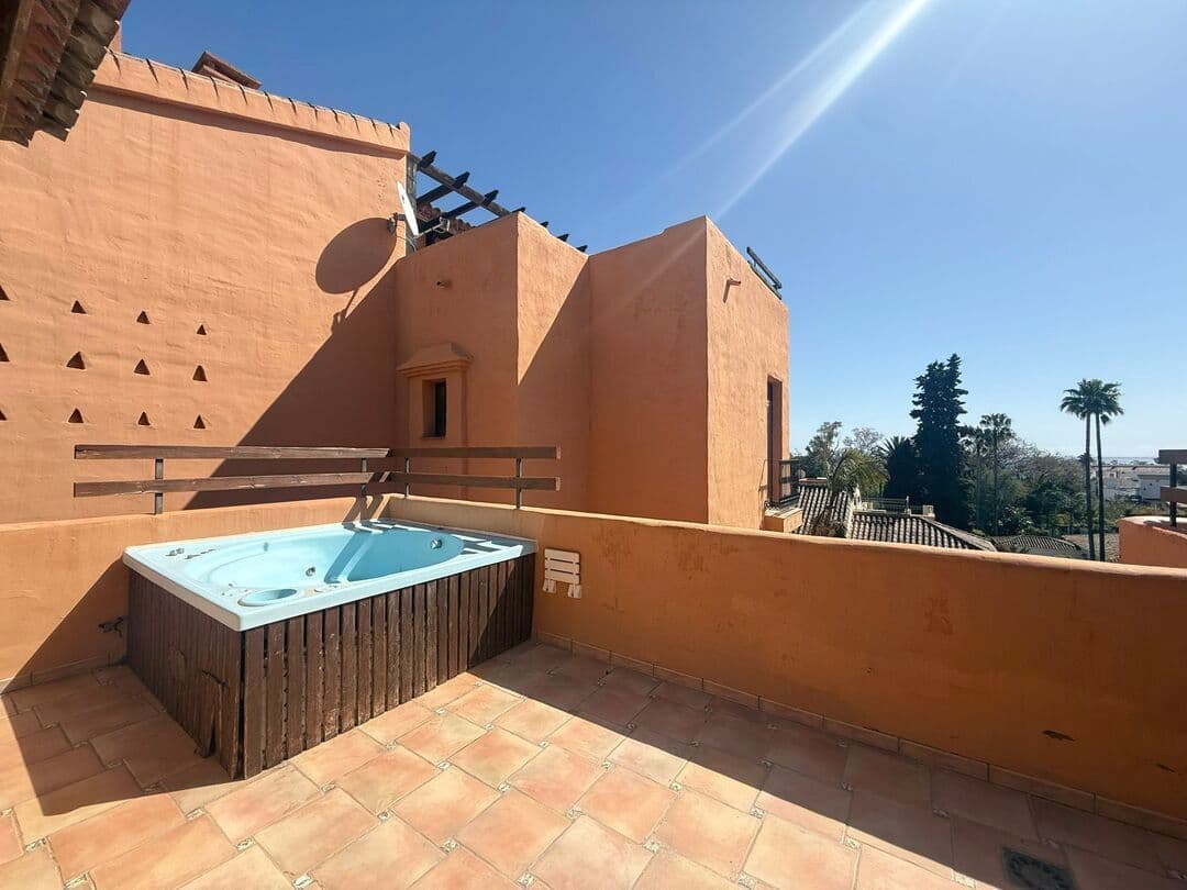 Duplex in Estepona, Estepona