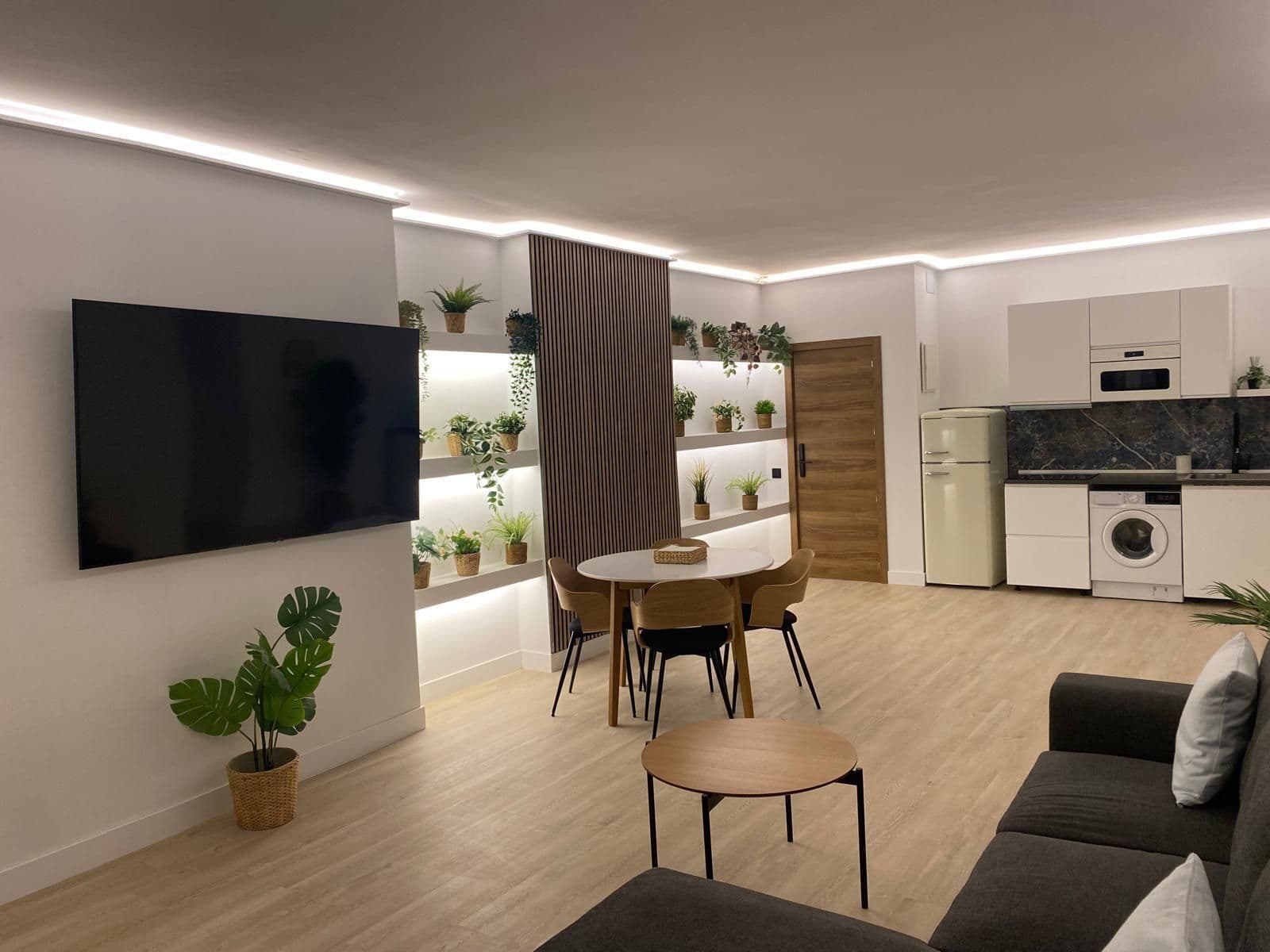 Middle Floor Apartment in Puerto Banús, Marbella