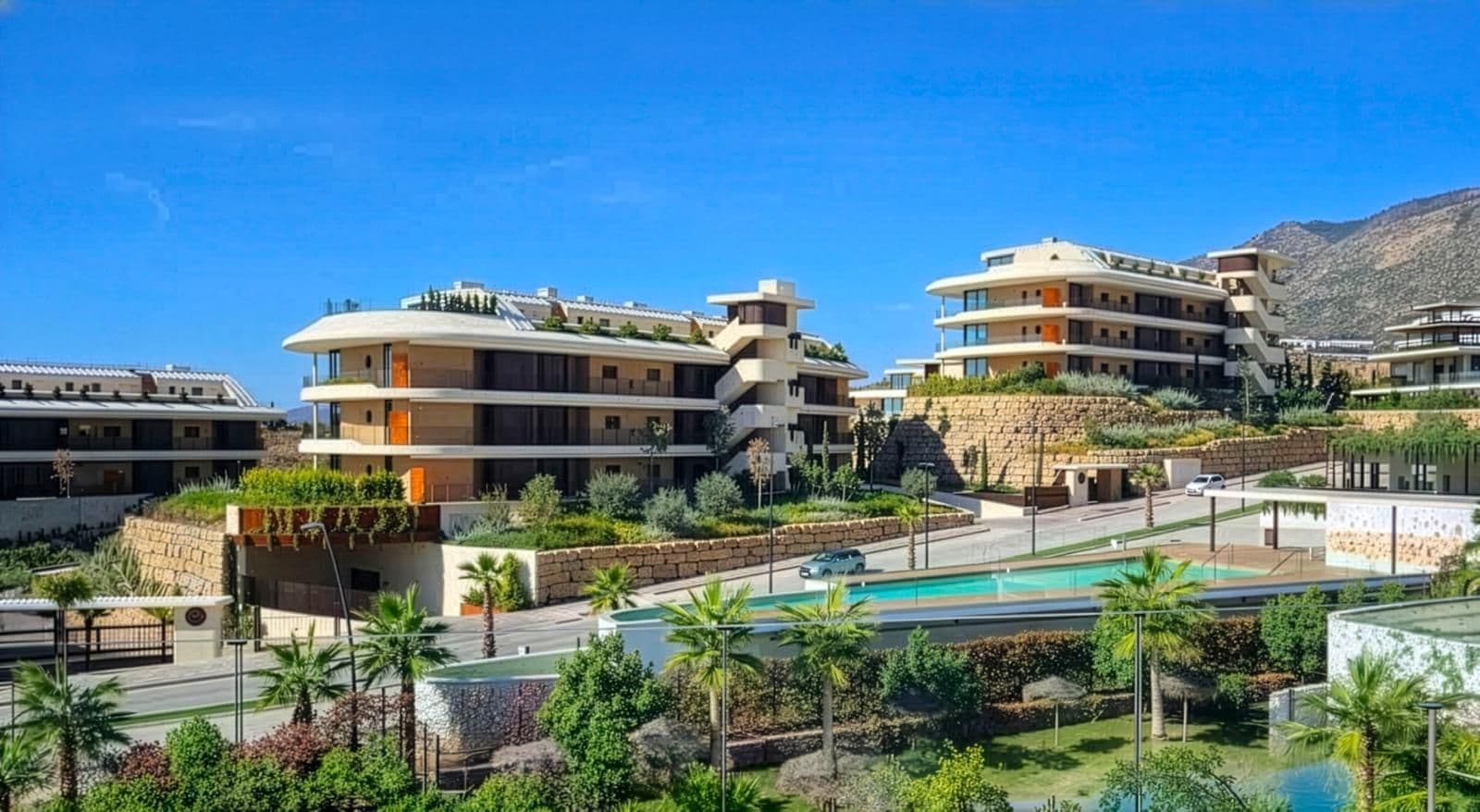 Ground Floor Apartment in Higueron, Fuengirola