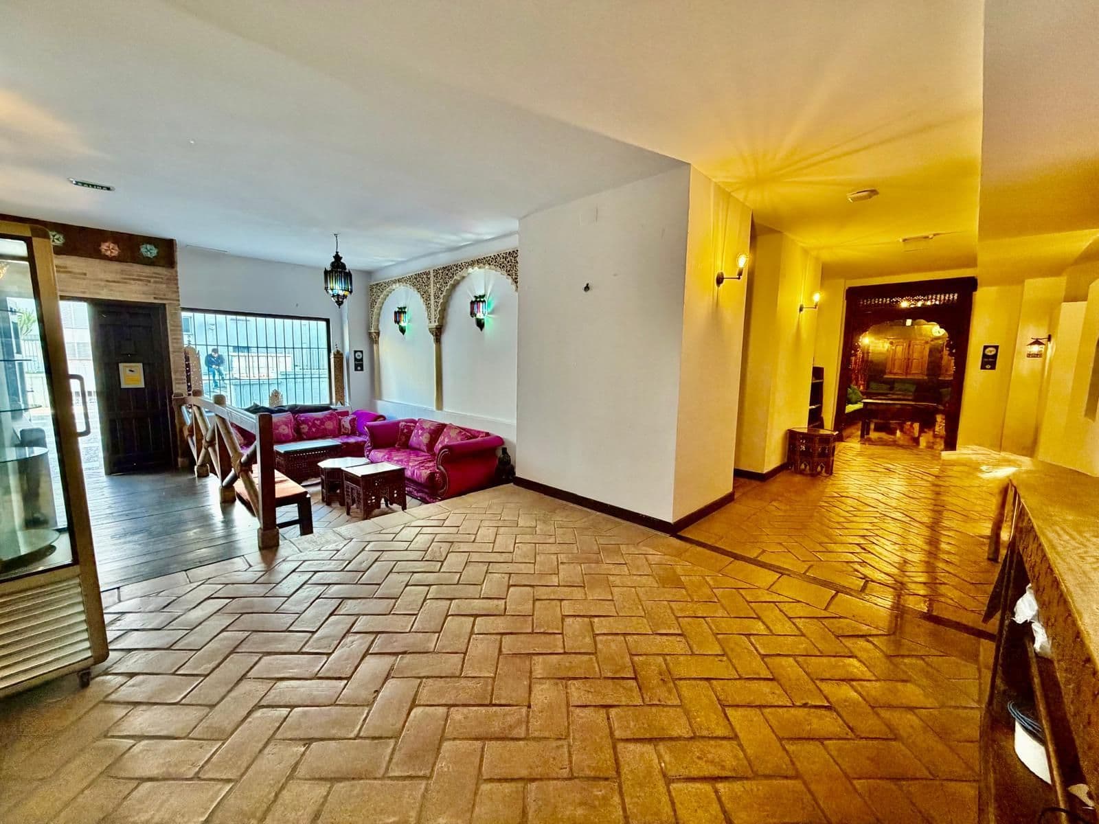 Commercial Premises in Benalmadena, Benalmádena