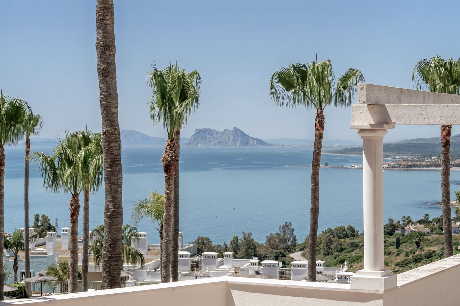 Middle Floor Apartment in Manilva, Manilva
