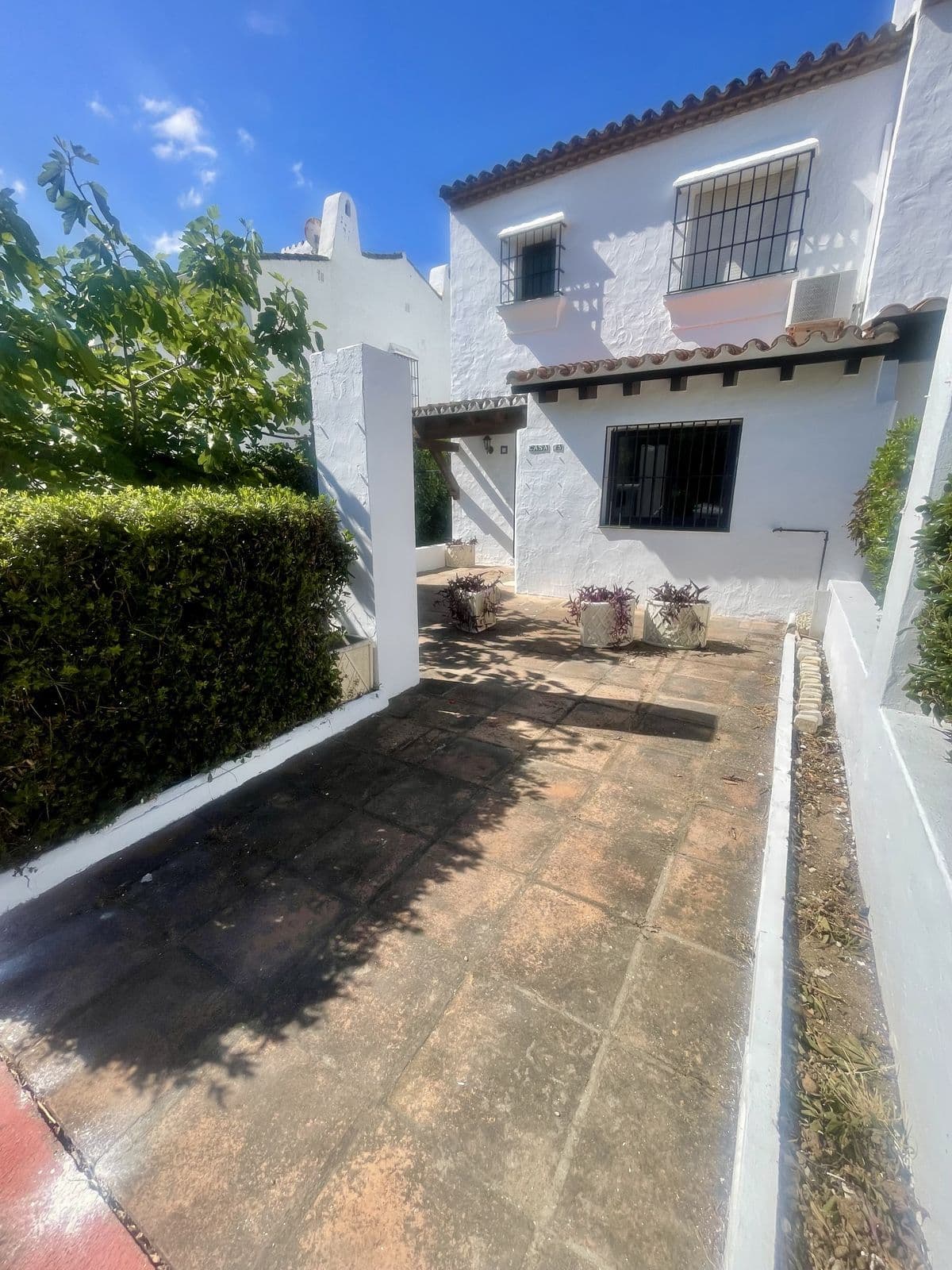 Semi-Detached House in La Duquesa, Manilva