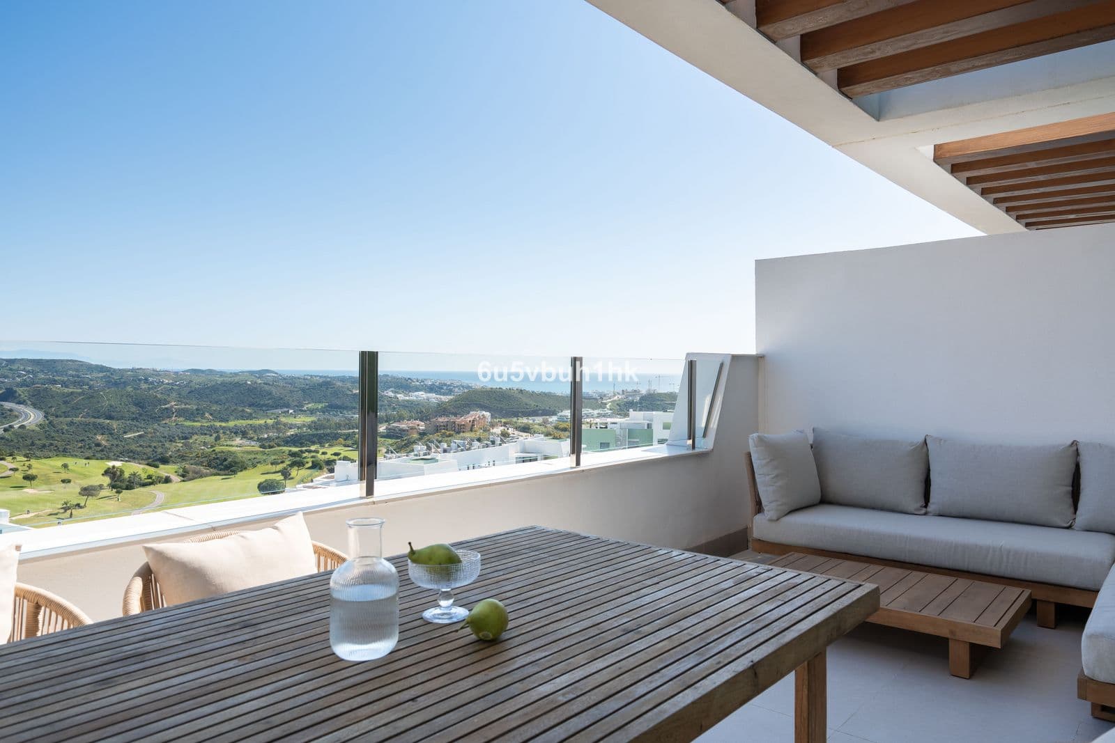 Middle Floor Apartment in Calanova Golf, Mijas