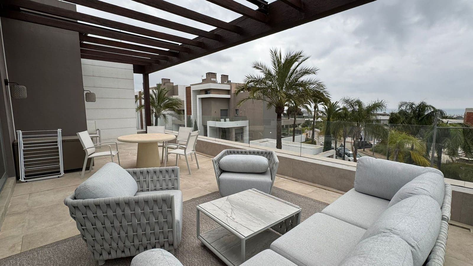 Penthouse in Cancelada, Estepona