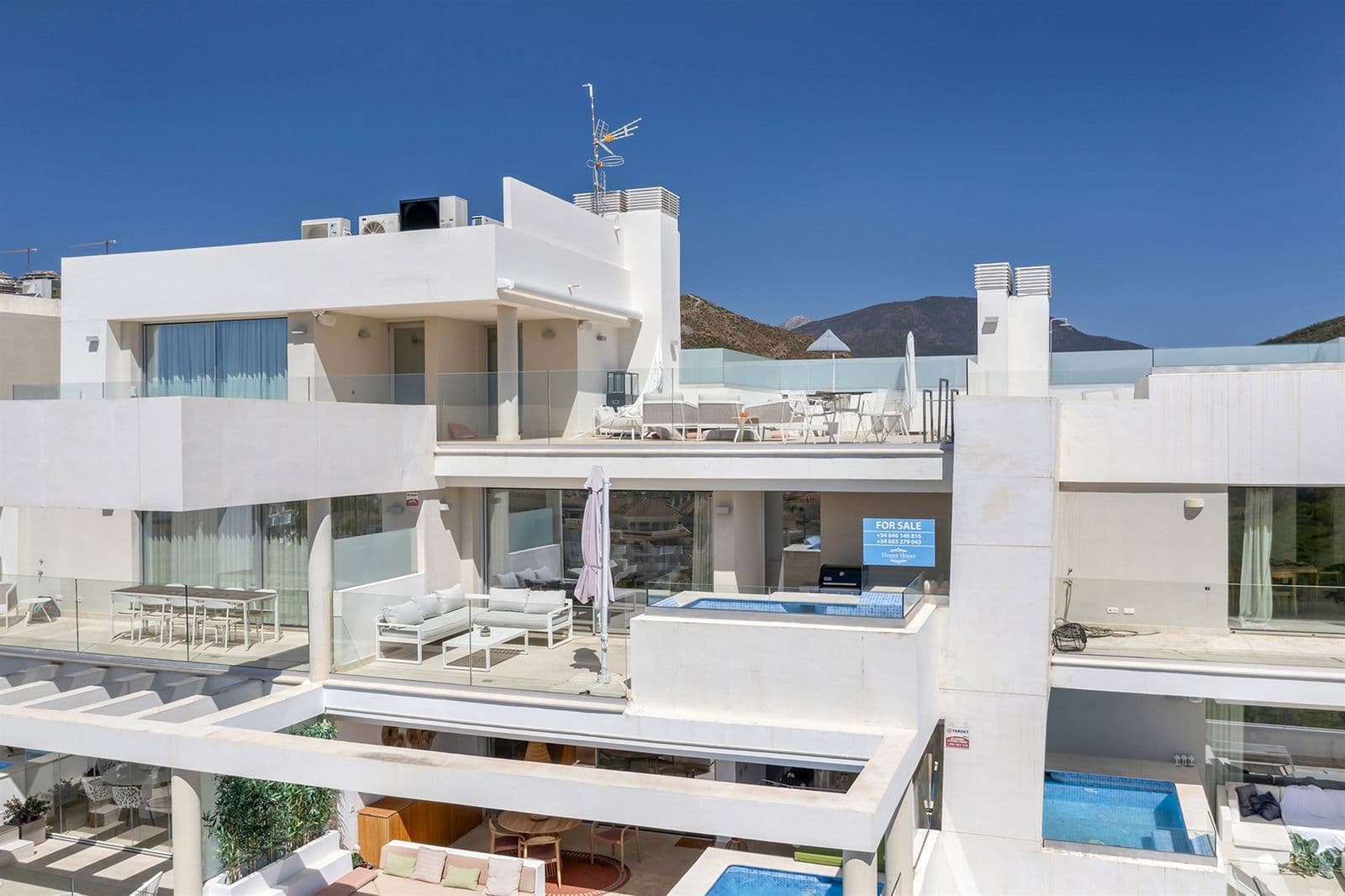 Penthouse in Nueva Andalucía, Nueva Andalucía