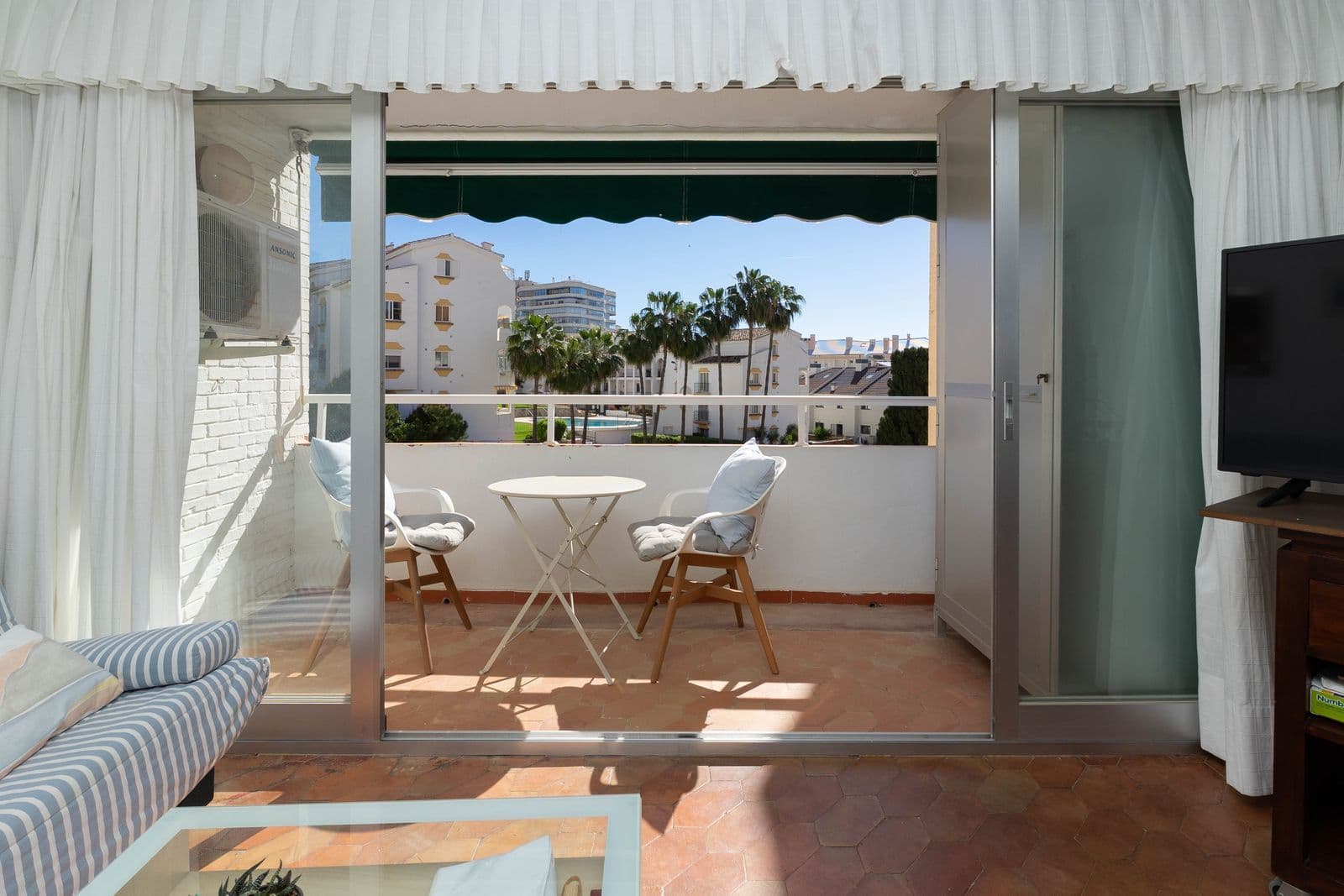 Middle Floor Apartment in Fuengirola, Fuengirola