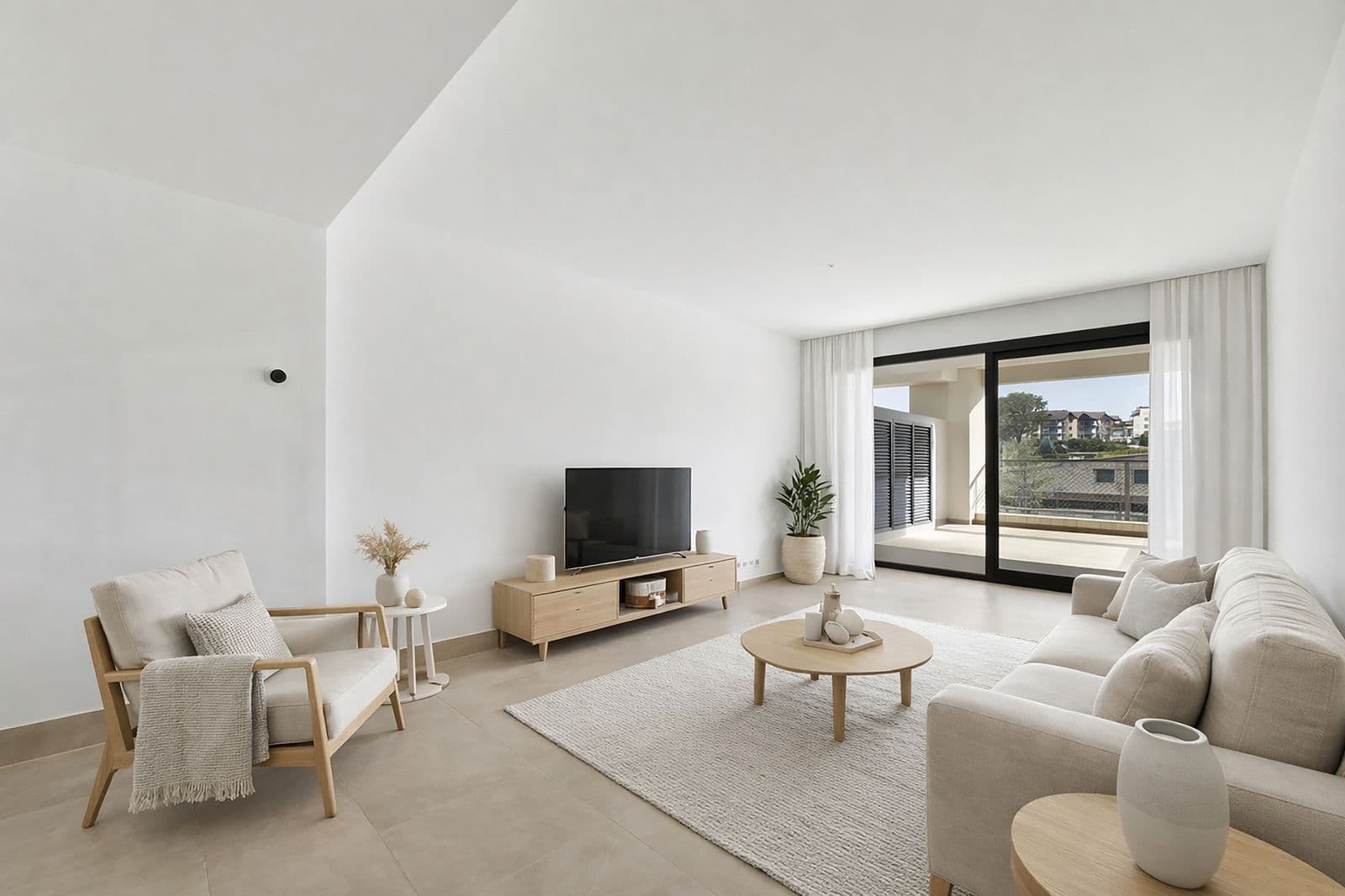 Middle Floor Apartment in Casares Playa, Casares
