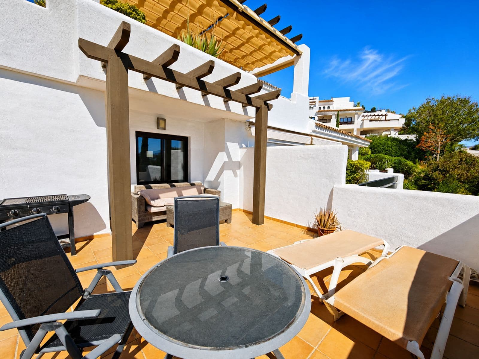Middle Floor Apartment in Casares Playa, Casares
