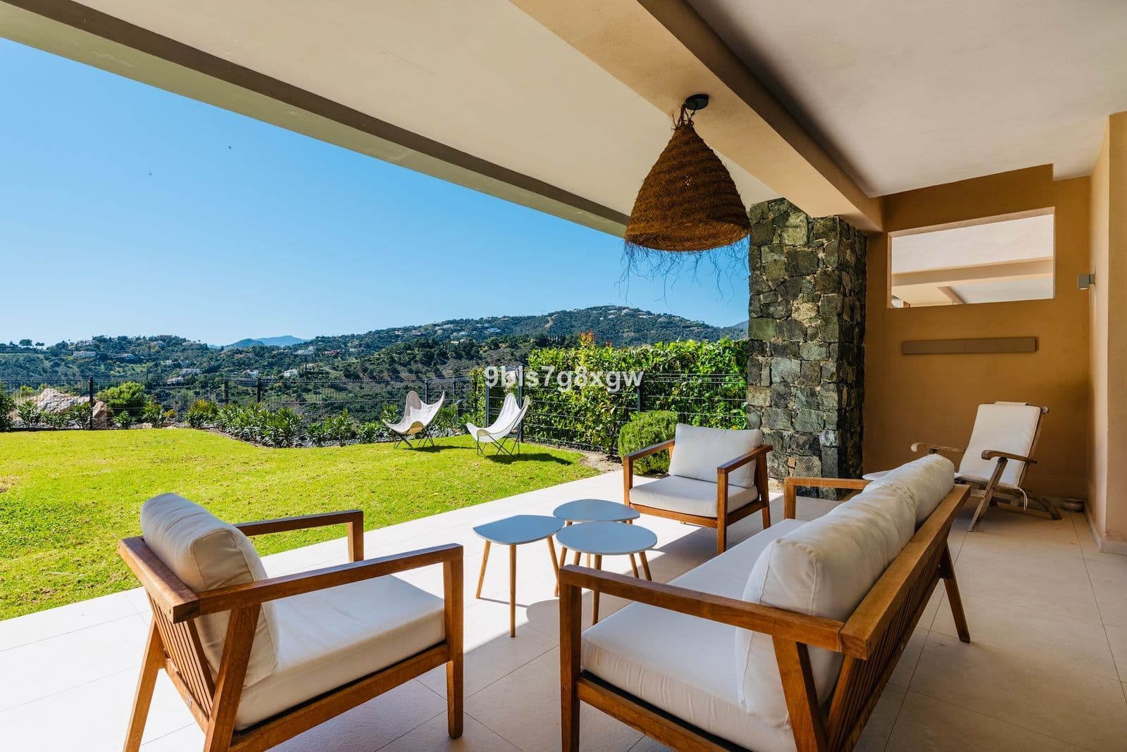 Ground Floor Apartment in La Quinta, Benahavís