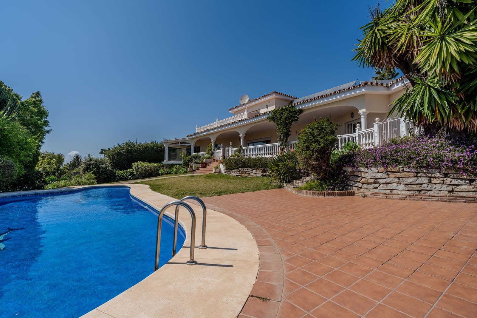 Detached Villa in El Paraiso, Estepona