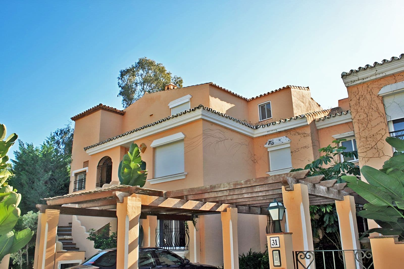 Penthouse Duplex in New Golden Mile, Estepona