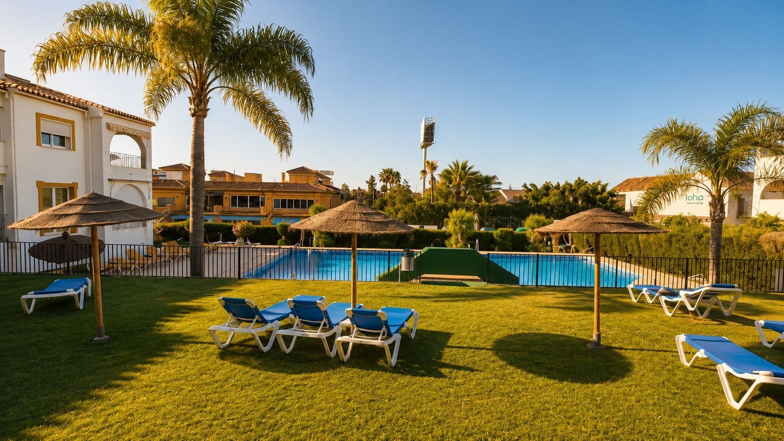 Middle Floor Apartment in Atalaya, Estepona