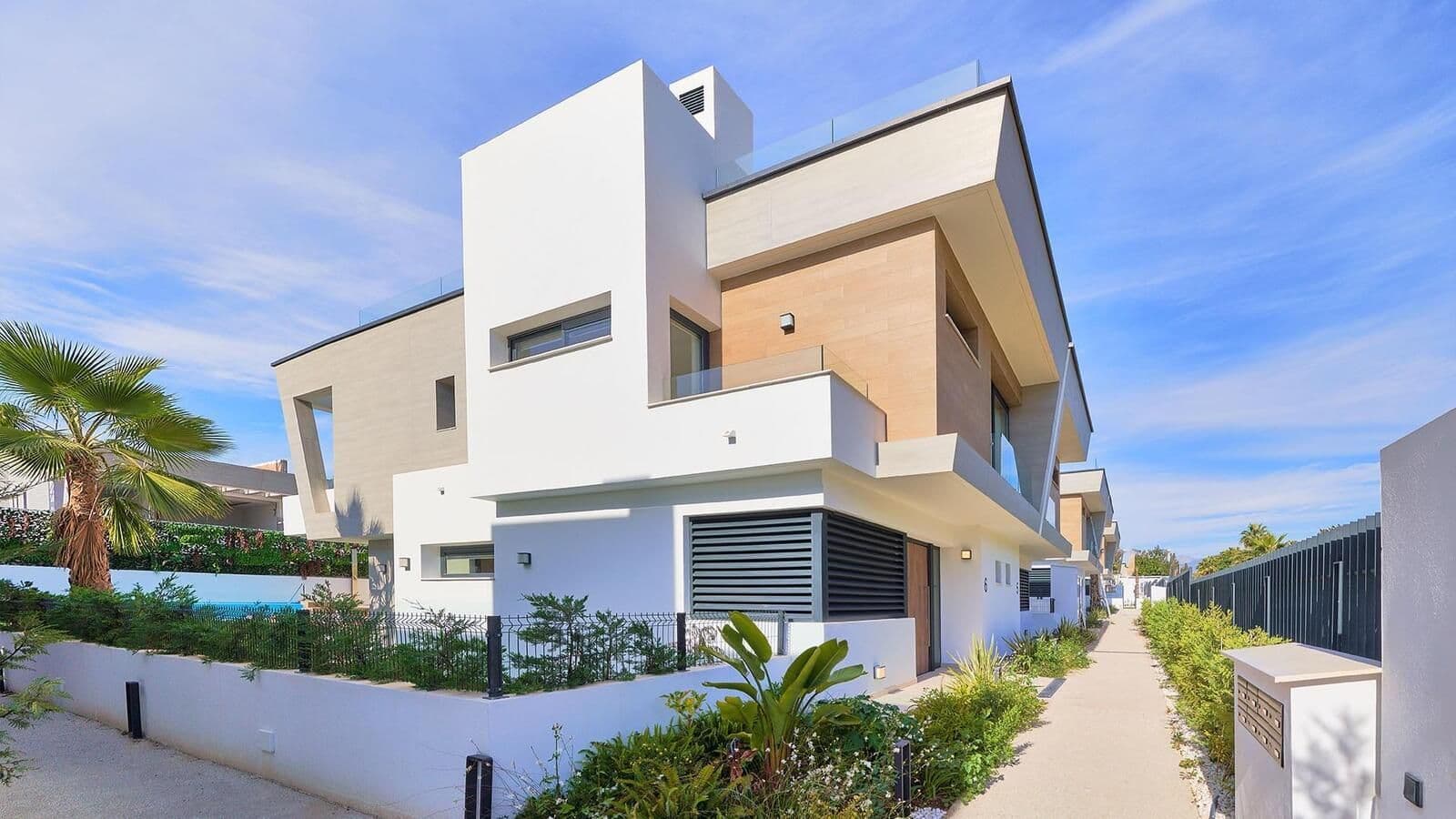 Semi-Detached House in Puerto Banús, Marbella
