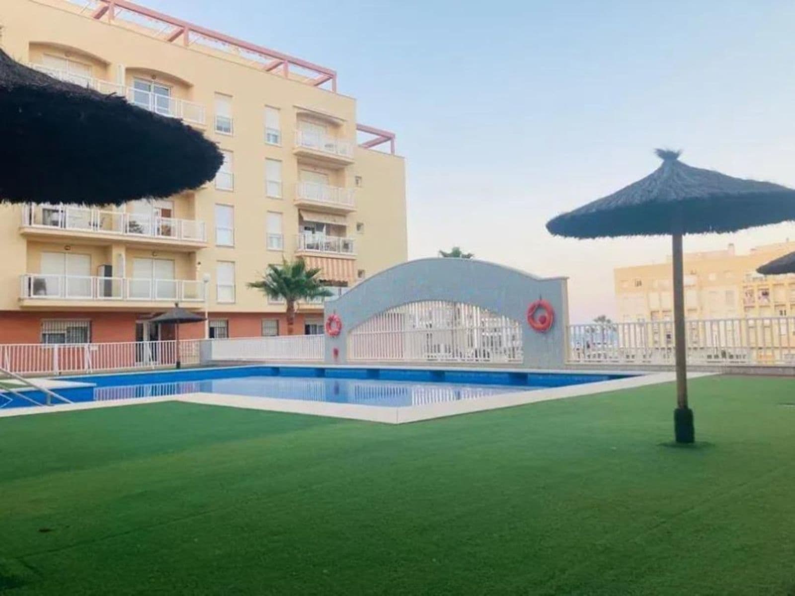 Middle Floor Apartment in Manilva, Manilva
