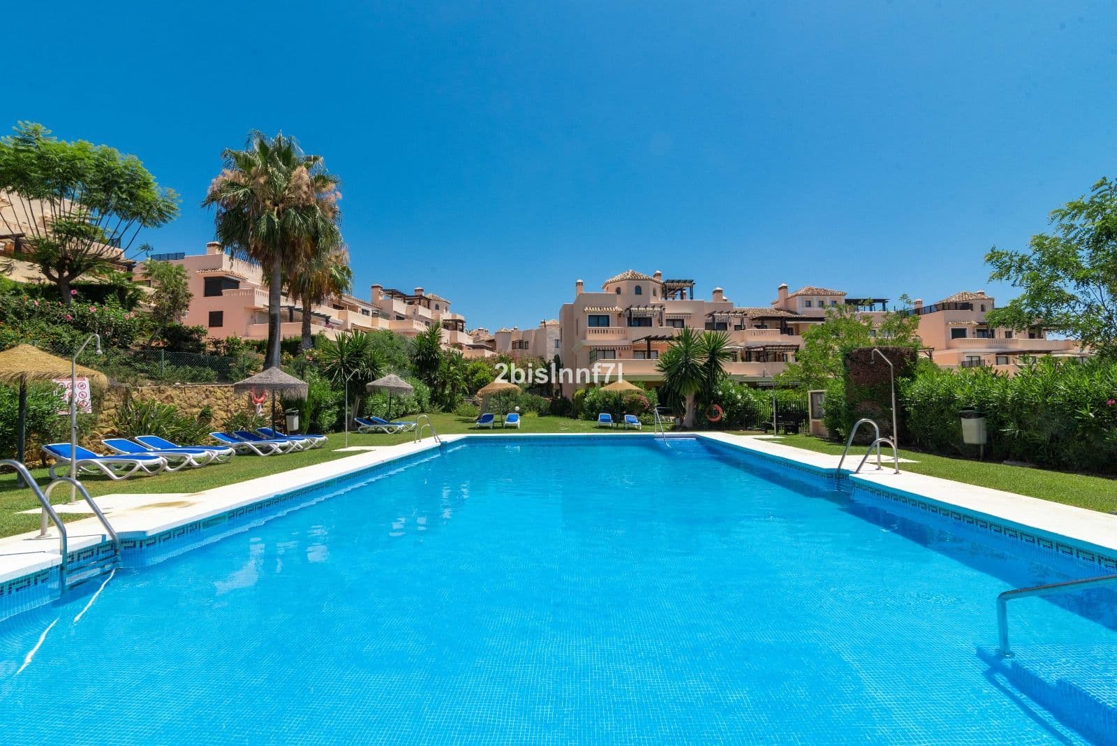 Middle Floor Apartment in Elviria, Marbella East