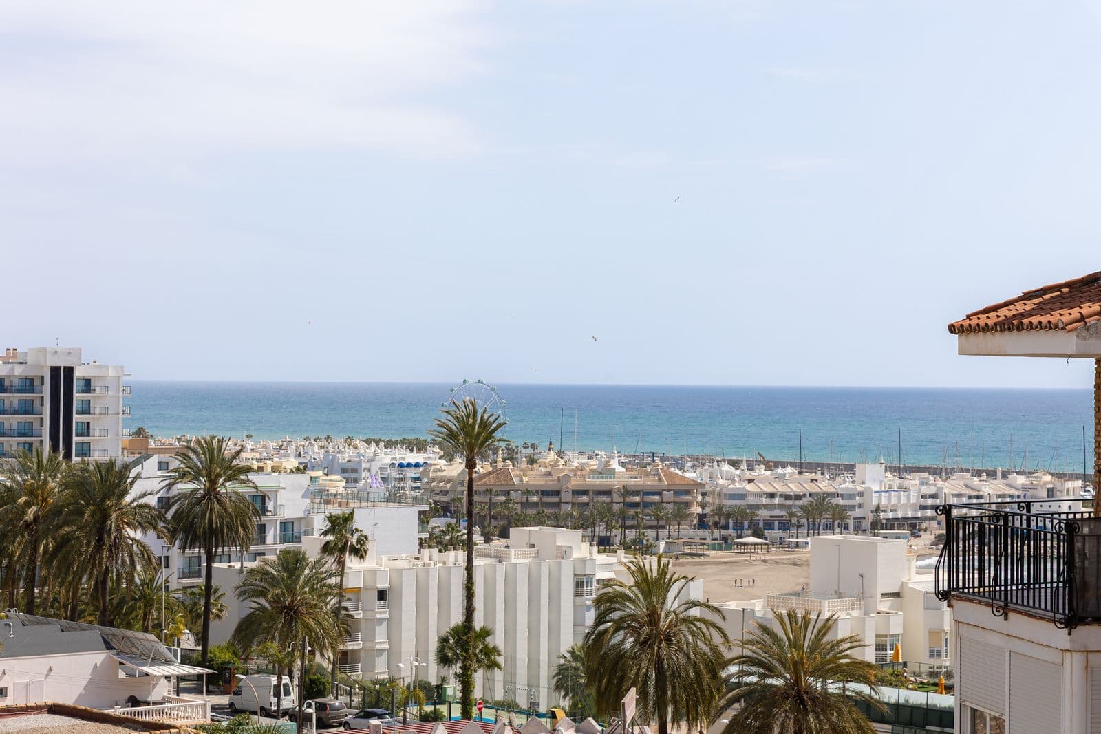Middle Floor Apartment in Benalmadena, Benalmádena