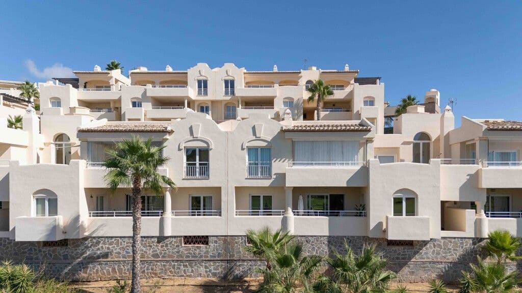 Middle Floor Apartment in Mijas Costa, Mijas