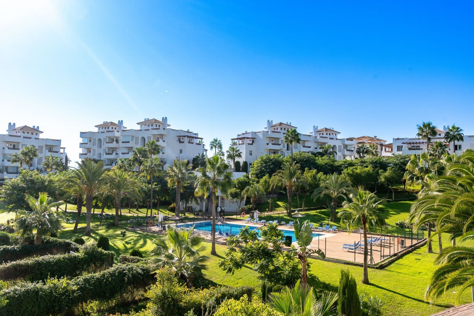 Middle Floor Apartment in Estepona, Estepona