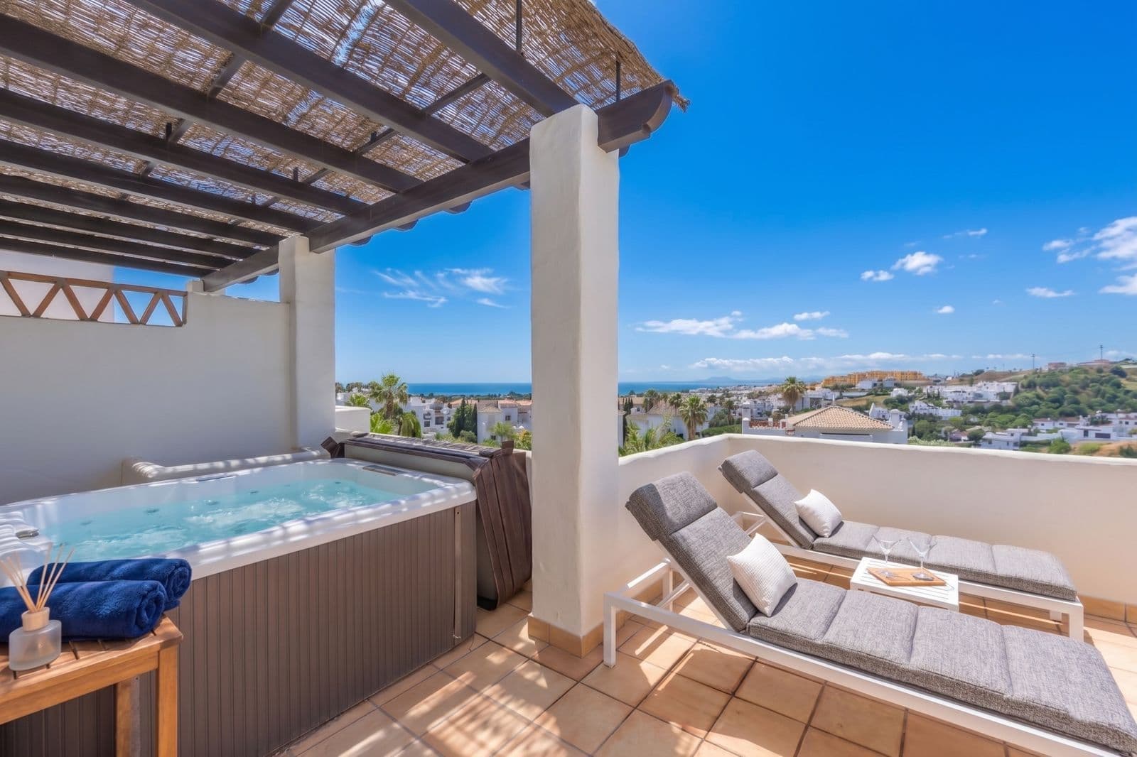 Penthouse in Estepona, Estepona
