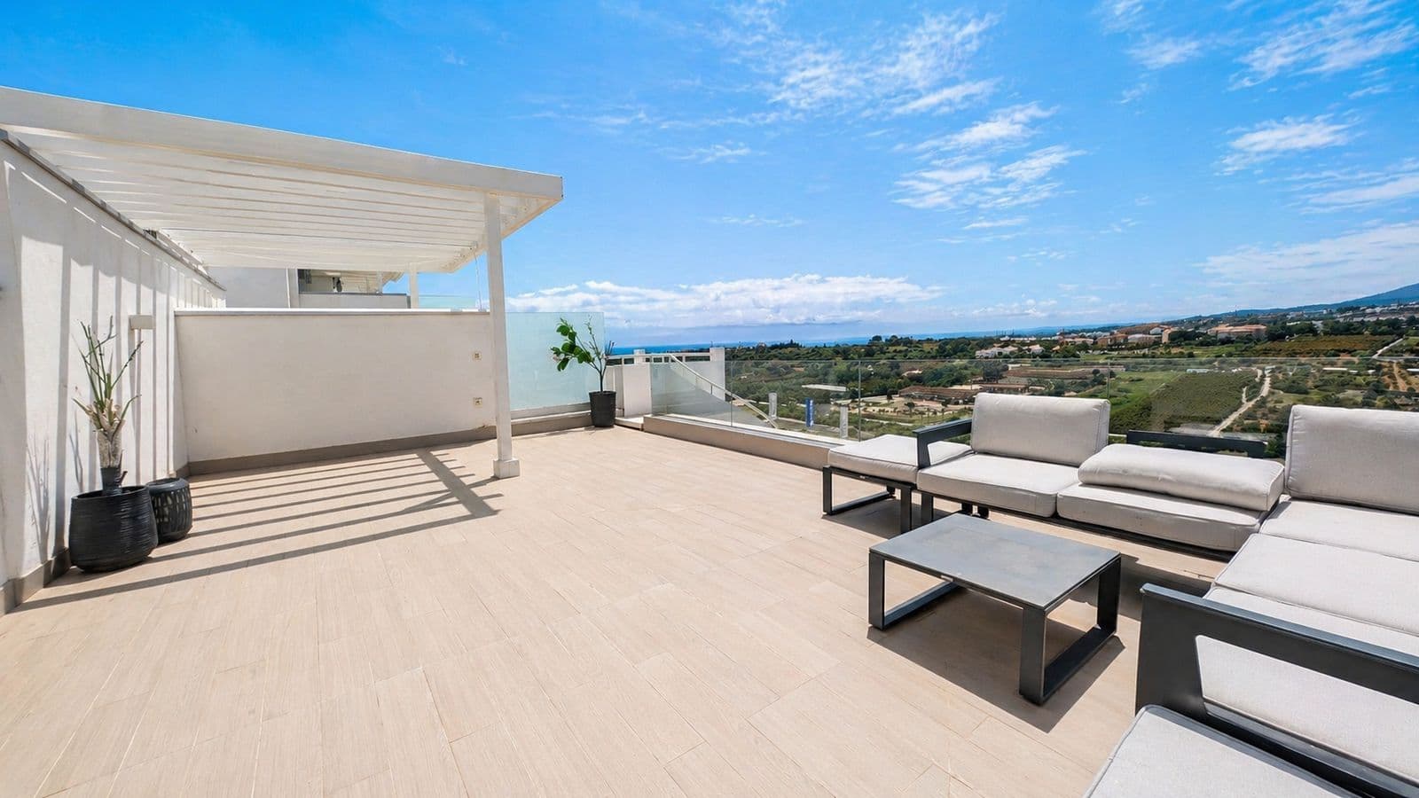 Penthouse Duplex in Cancelada, Estepona