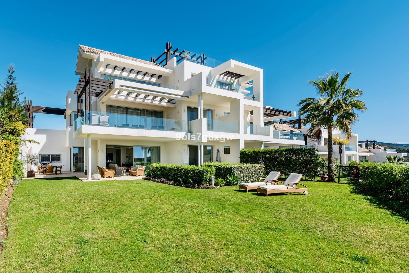 Ground Floor Apartment in Benahavís, Benahavís