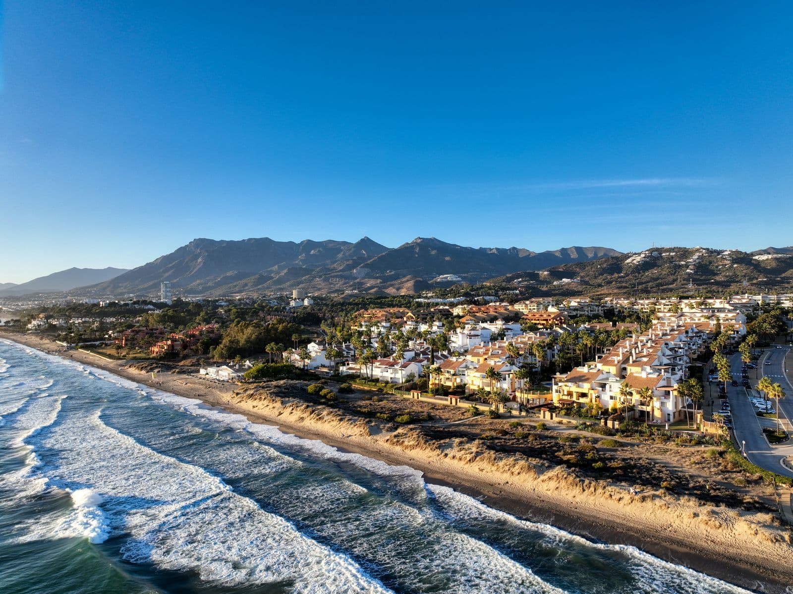 Townhouse in Bahía de Marbella, Marbella East
