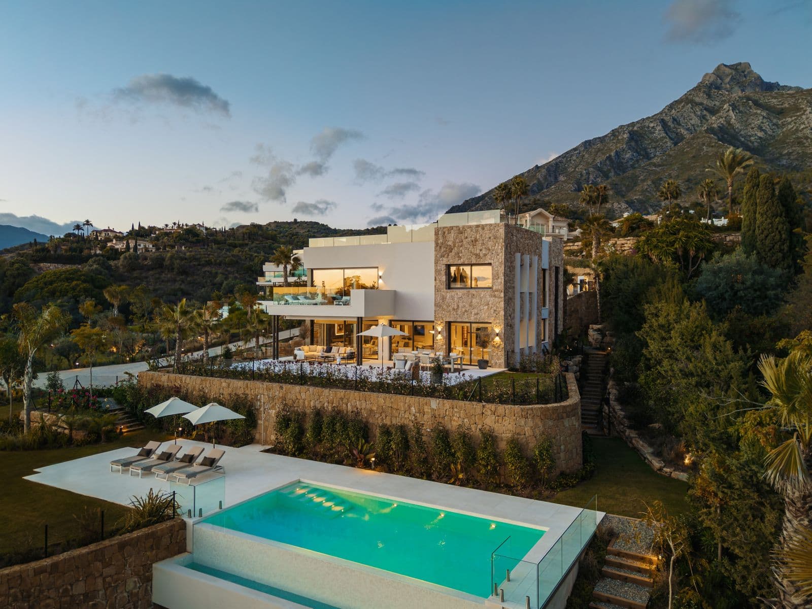 Detached Villa in The Golden Mile, Marbella