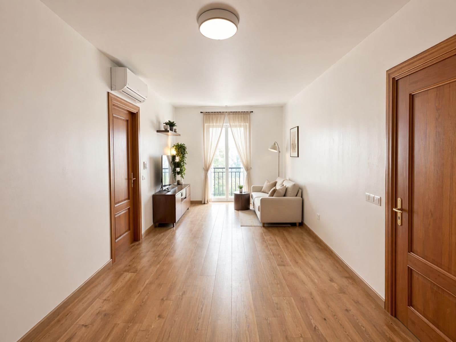 Middle Floor Apartment in Málaga Centro, Málaga