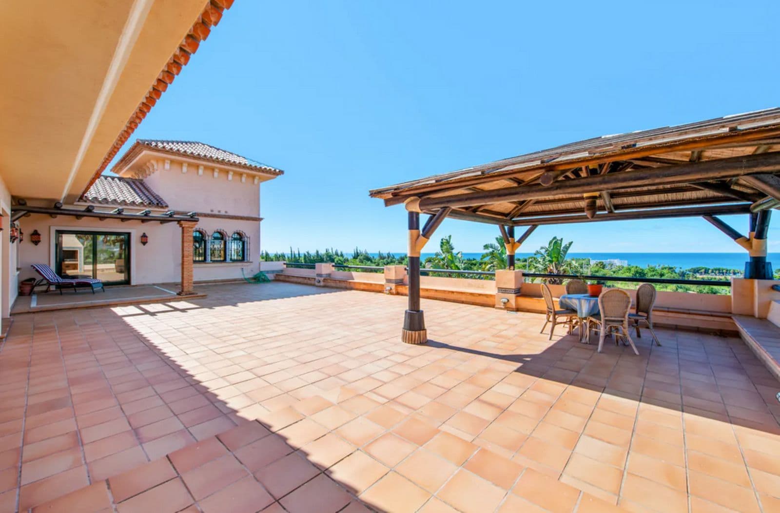 Detached Villa in Estepona, Estepona