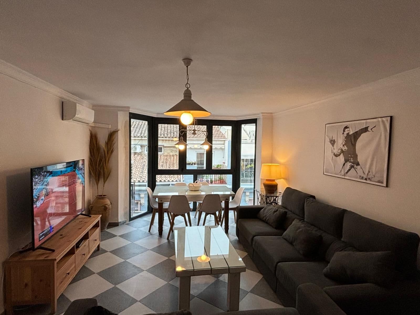 Middle Floor Apartment in Málaga Centro, Málaga